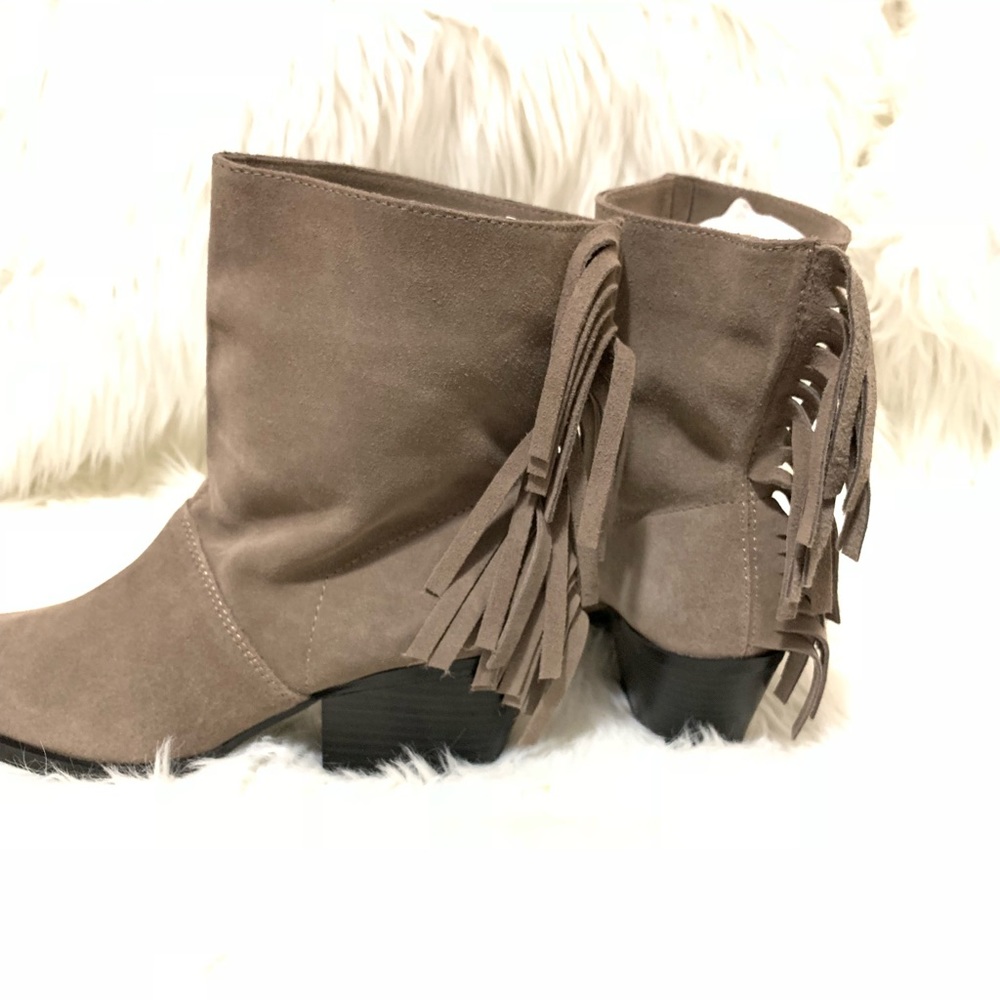 Zara Soft Leather Ankle Boot with fringe 6.5 - Picture 7 of 7